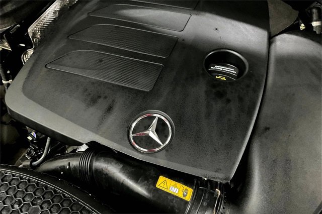 Used 2021 Mercedes-Benz GLC 300 4MATIC image 34