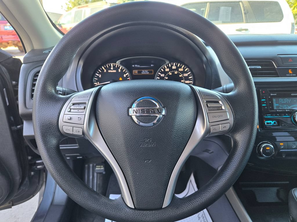 Used 2013 Nissan Altima 2.5 S FWD image 11