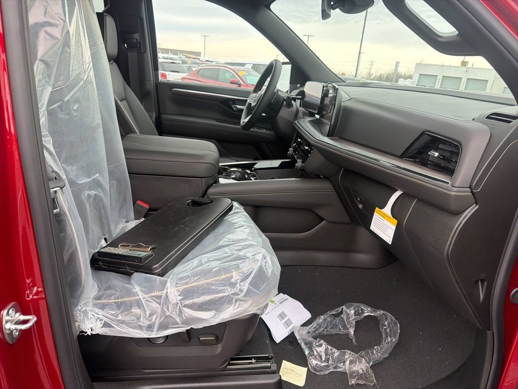 New 2026 Chevrolet Tahoe Premier w/ Sun And Tow Package AWD/4WD image 19