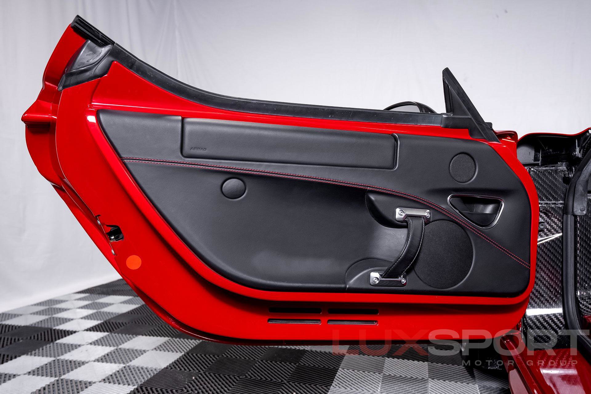 Used 2015 Alfa Romeo 4C Spider w/ Spider Track Package image 13