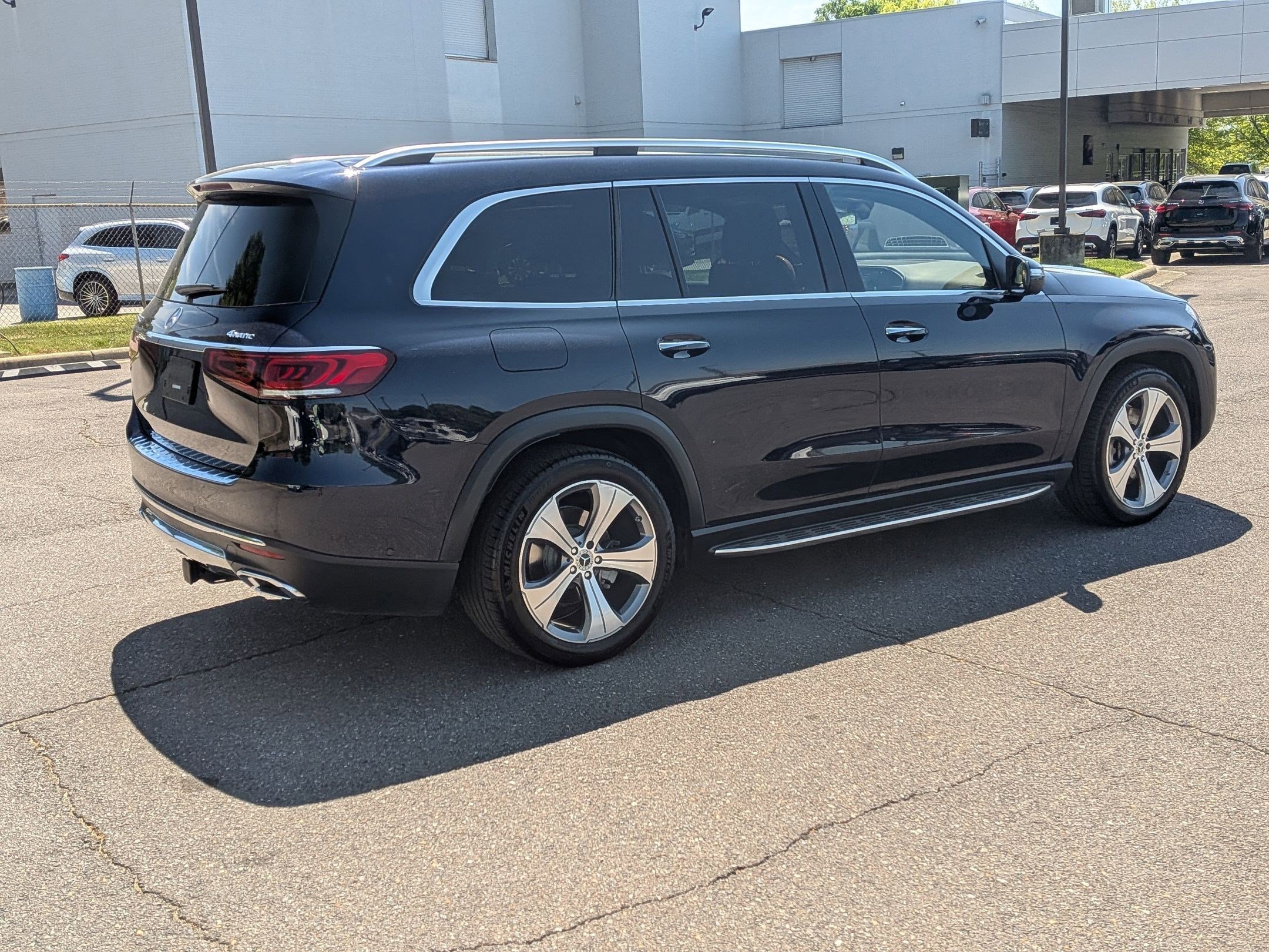 Certified 2022 Mercedes-Benz GLS 450 4MATIC image 3