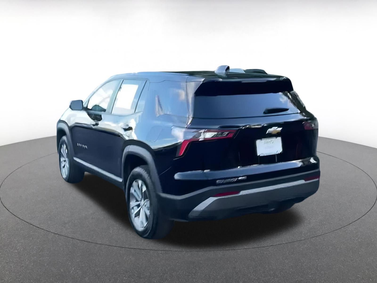 Used 2025 Chevrolet Equinox LT image 11