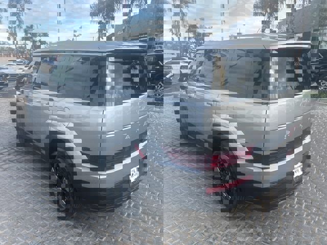 New 2026 Hyundai Santa Fe SE image 3