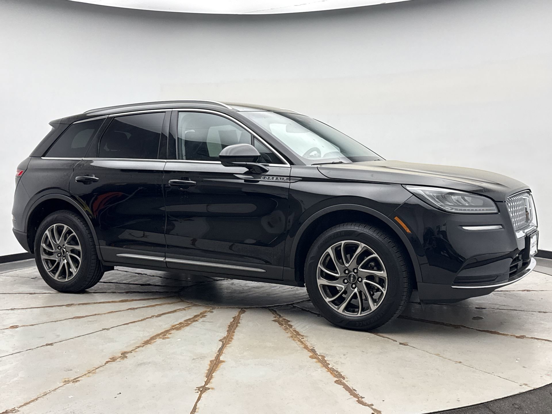 Used 2022 Lincoln Corsair AWD w/ Equipment Group 101A image 7