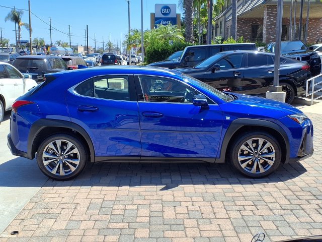 Used 2019 Lexus UX 200 F Sport w/ F Sport Premium Package FWD image 6