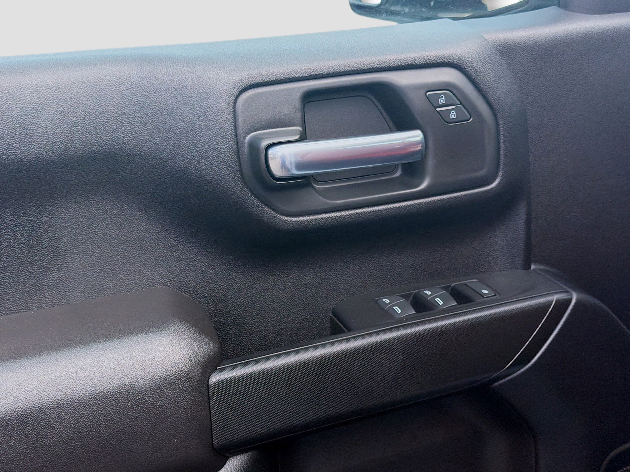 Used 2024 Chevrolet Silverado 1500 W/T w/ Z71 Off-Road Package image 16