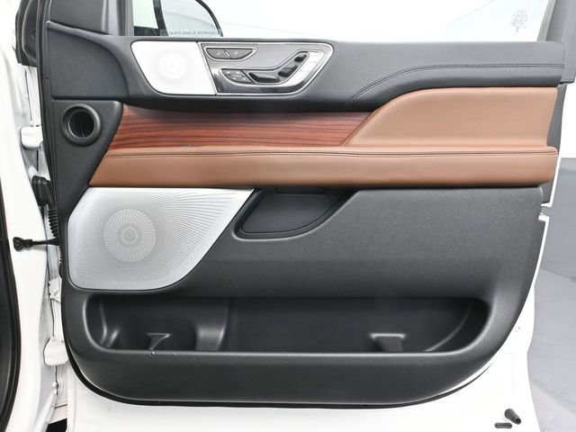 Used 2023 Lincoln Navigator L Reserve w/ Equipment Group 201A image 53