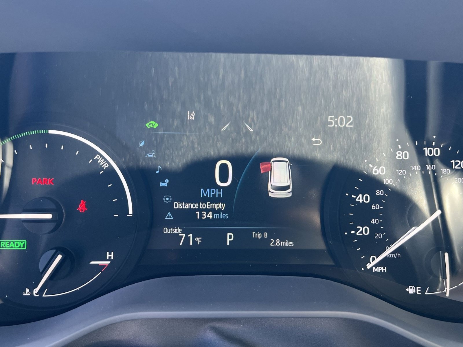 New 2026 Toyota Sienna LE FWD image 12