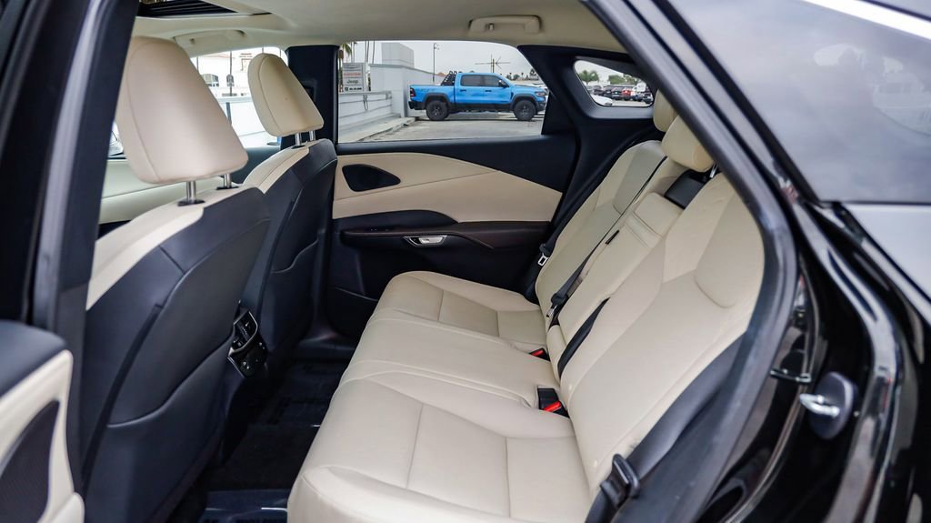 Used 2023 Lexus RX 350h image 20