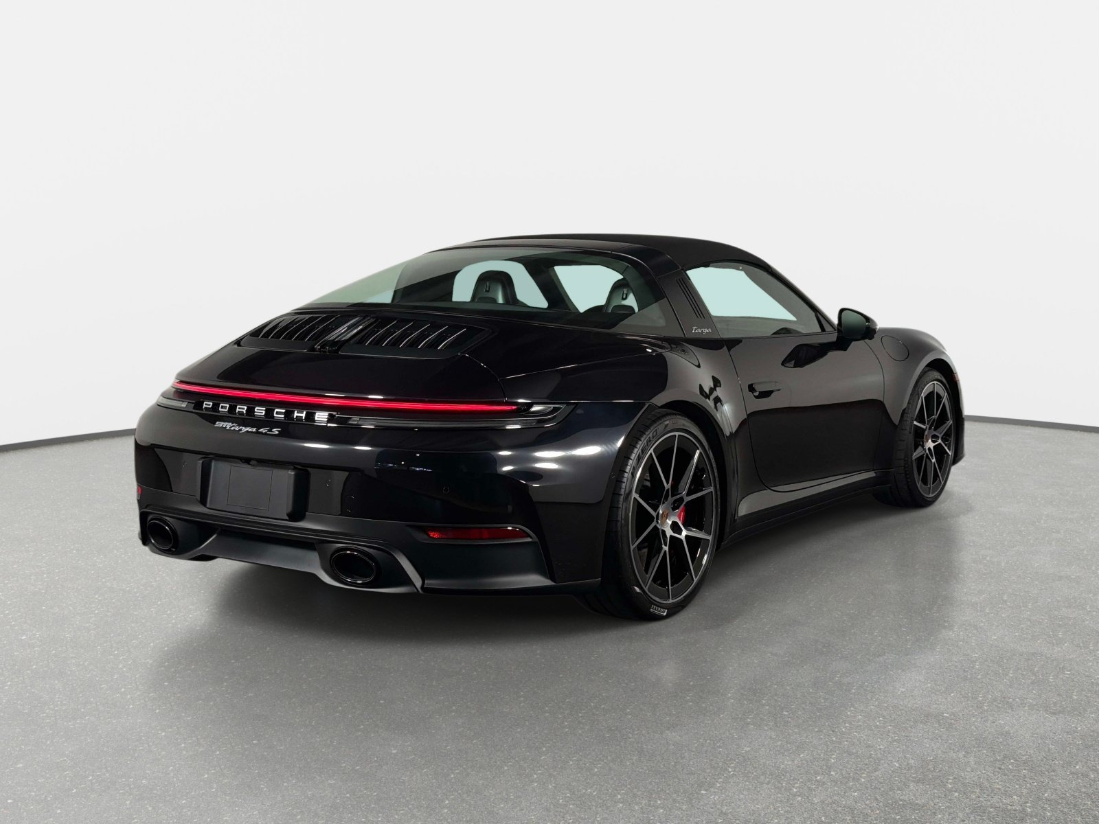 Used 2026 Porsche 911 Targa 4S AWD/4WD image 3