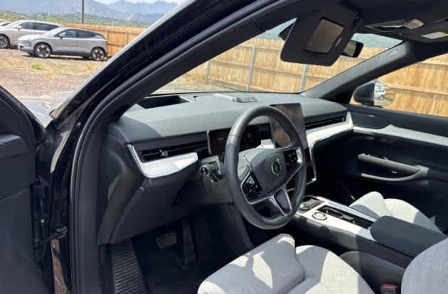 Used 2025 Volvo EX90 Ultra AWD/4WD image 4
