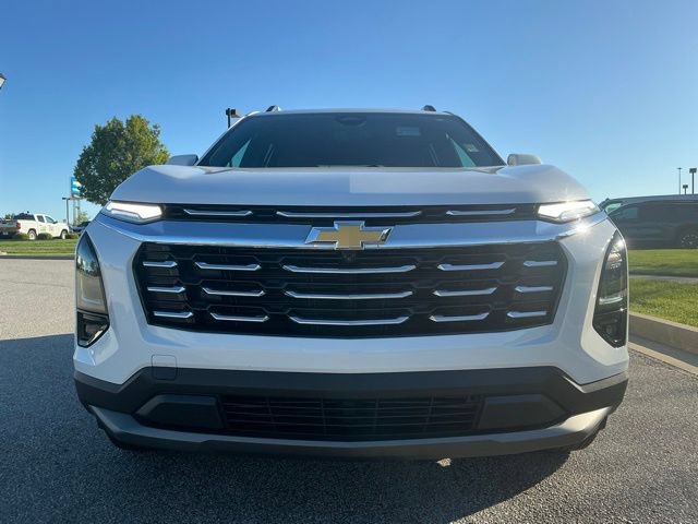 Used 2025 Chevrolet Equinox LT w/ Convenience Package II AWD/4WD image 8