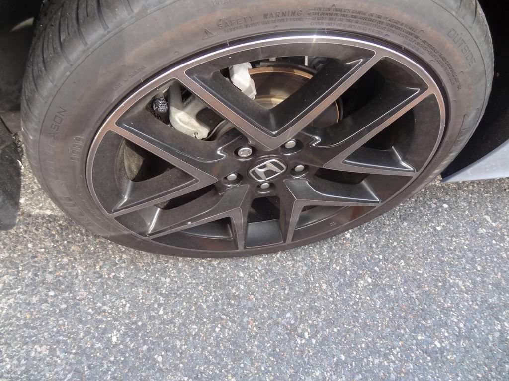 Used 2024 Honda Civic Sport Touring image 11