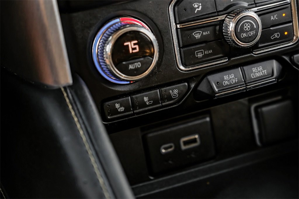 Used 2022 GMC Yukon XL SLT image 24