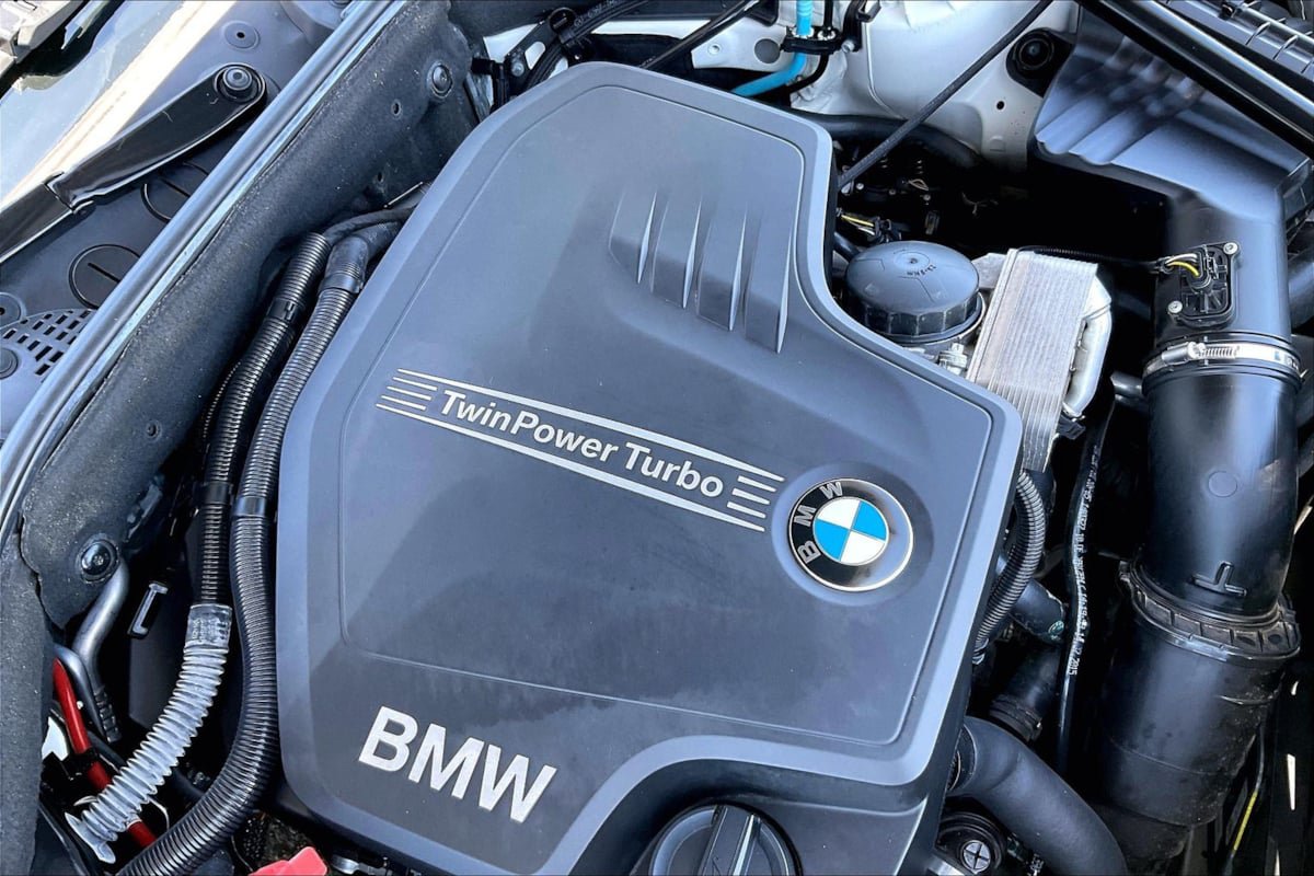 Used 2016 BMW 528i Sedan RWD image 28