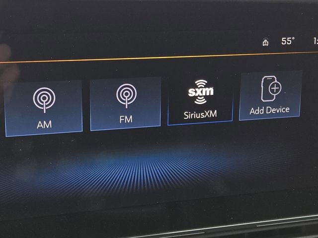 Certified 2025 Chevrolet Trax LT w/ Driver Confidence Package image 4