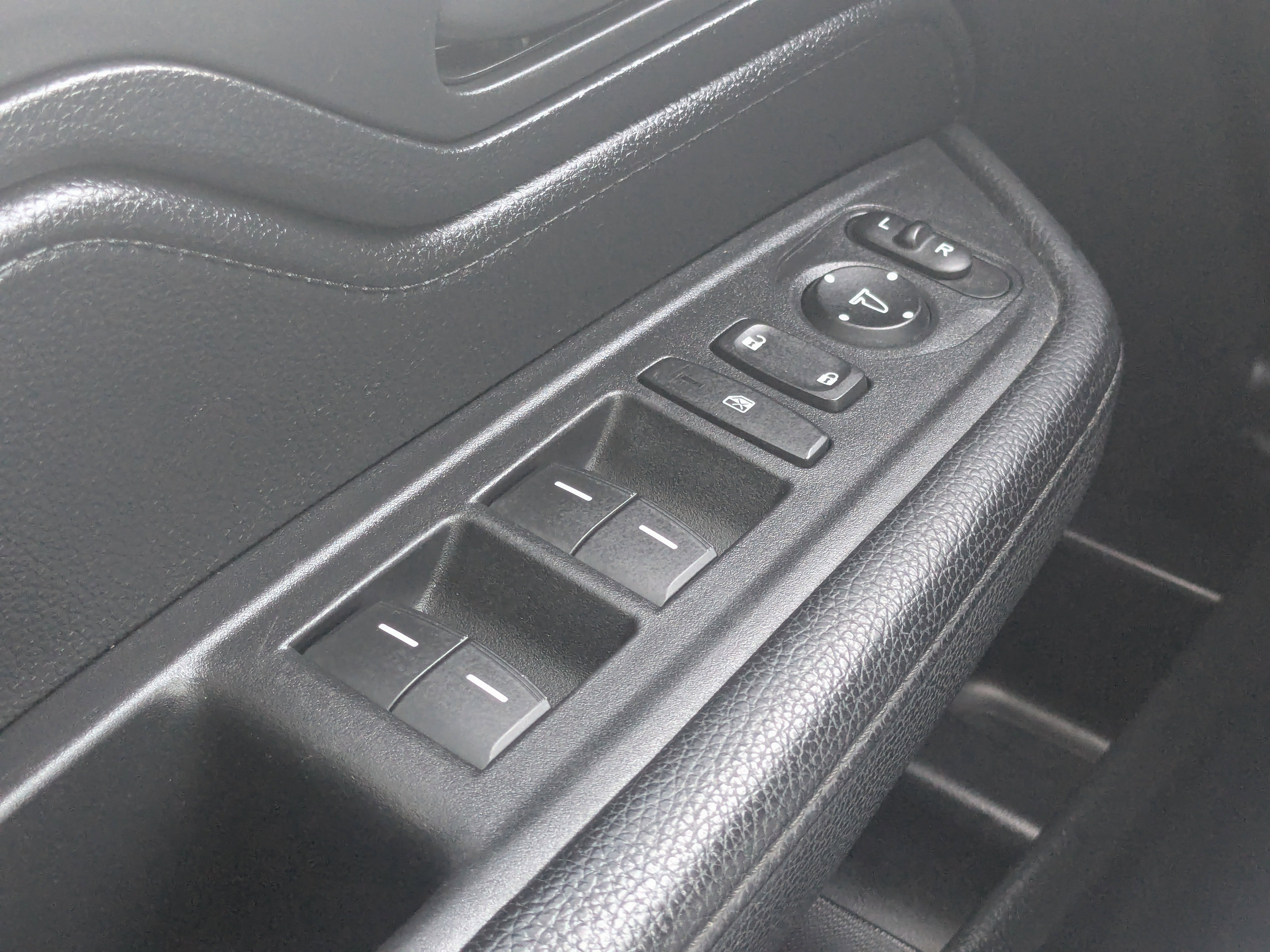 Used 2023 Honda Odyssey Sport image 42