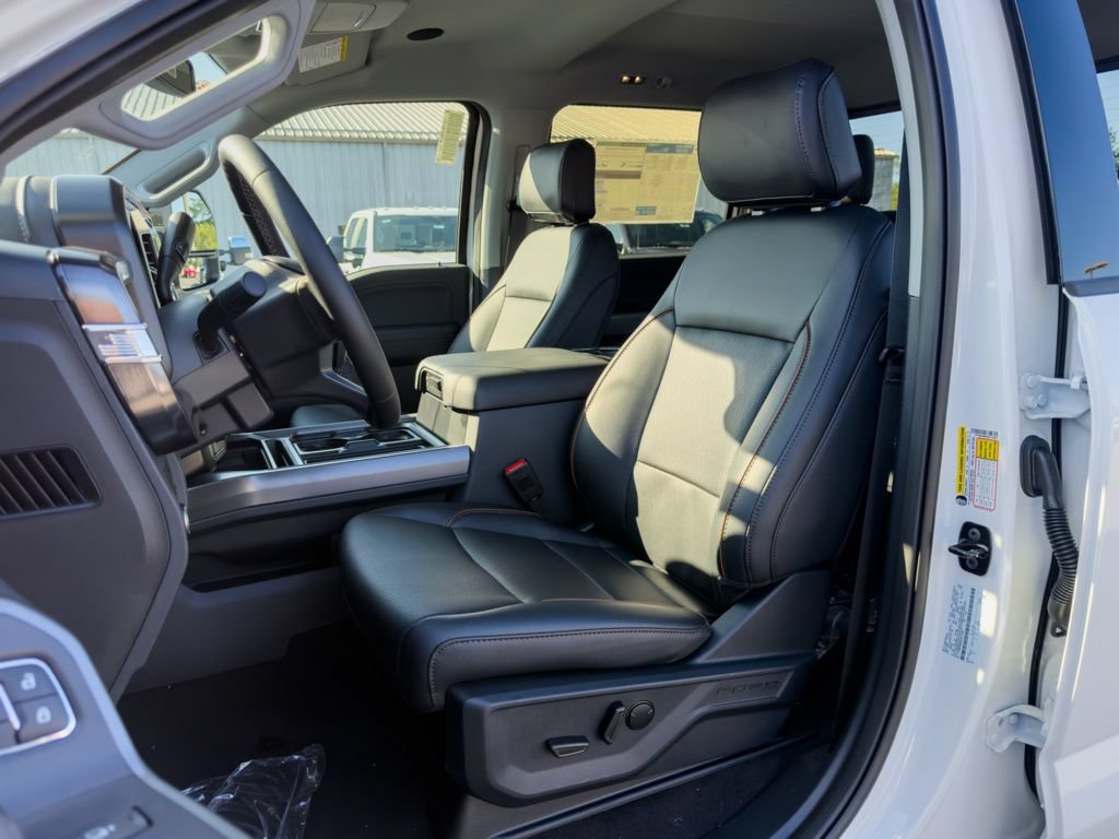 New 2027 Ford F350 Lariat w/ Black Appearance Package AWD/4WD image 6