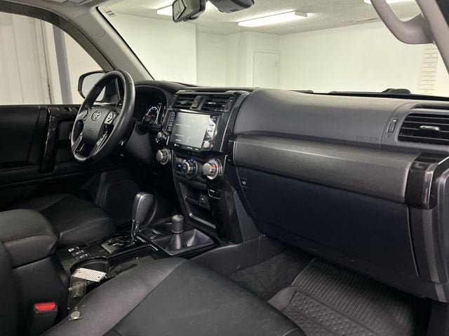 Used 2021 Toyota 4Runner Venture w/ Moonroof Package image 30