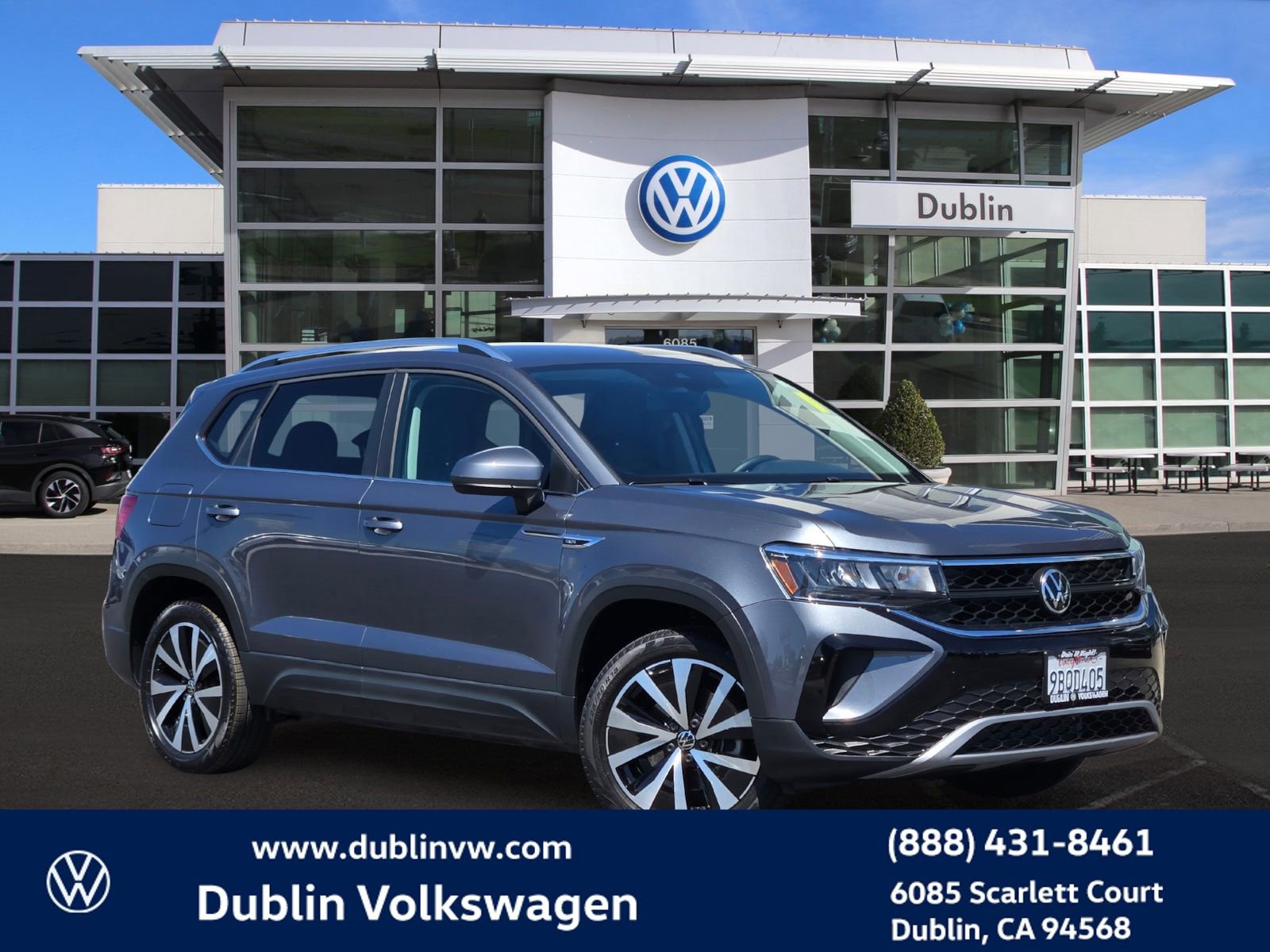 Used 2022 Volkswagen Taos SE AWD/4WD image 1