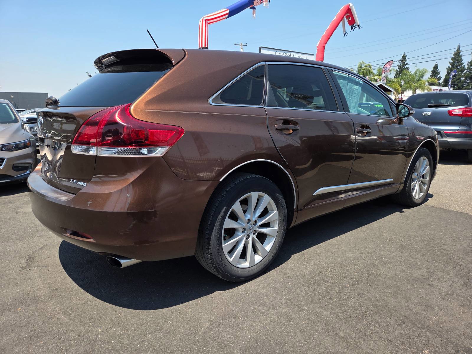 Used 2013 Toyota Venza LE AWD/4WD image 4