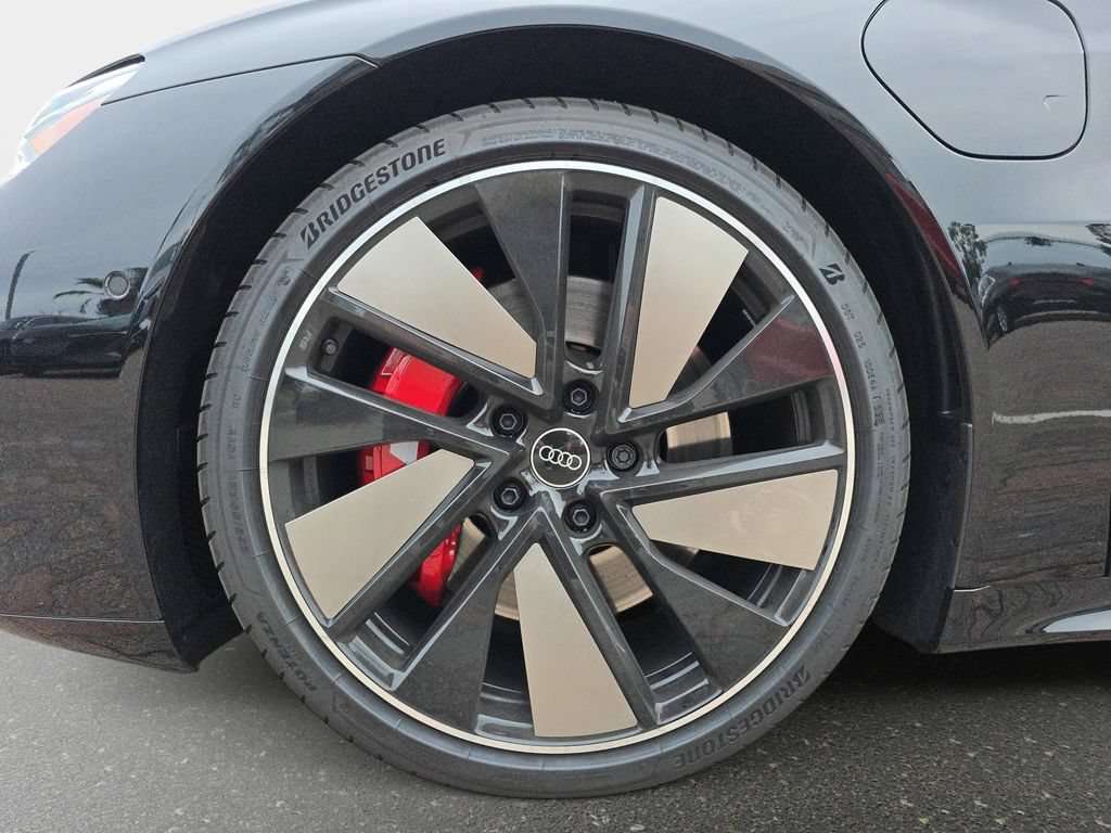 New 2026 Audi S e-tron GT Prestige AWD/4WD image 32