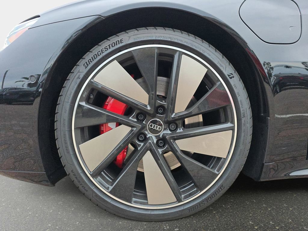 New 2026 Audi S e-tron GT Prestige AWD/4WD image 32