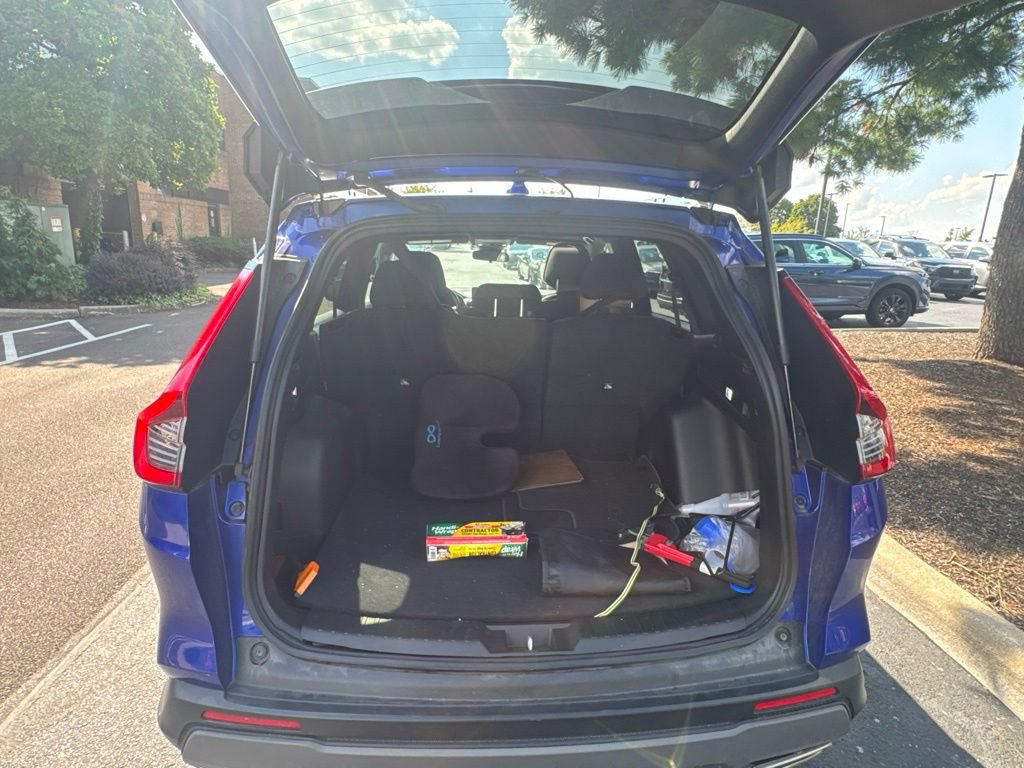 Used 2025 Honda CR-V Sport image 25