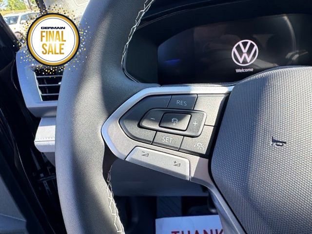 New 2024 Volkswagen Taos SE image 17