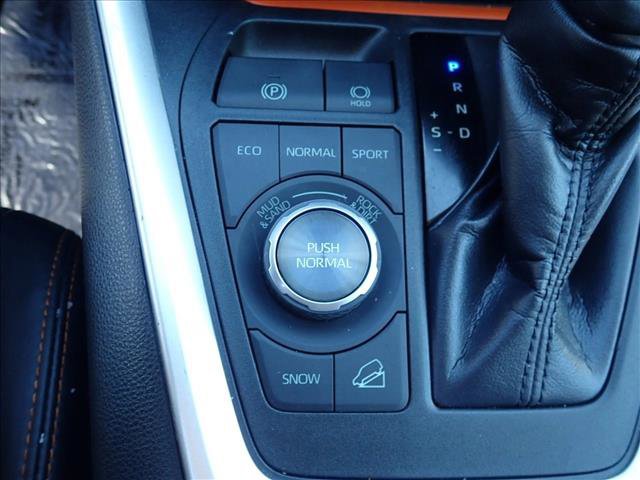 Used 2019 Toyota RAV4 Adventure AWD/4WD image 23