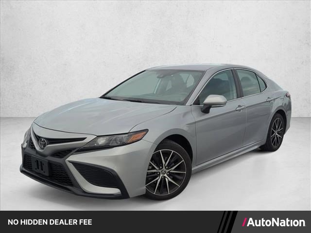Certified 2023 Toyota Camry SE FWD image 1