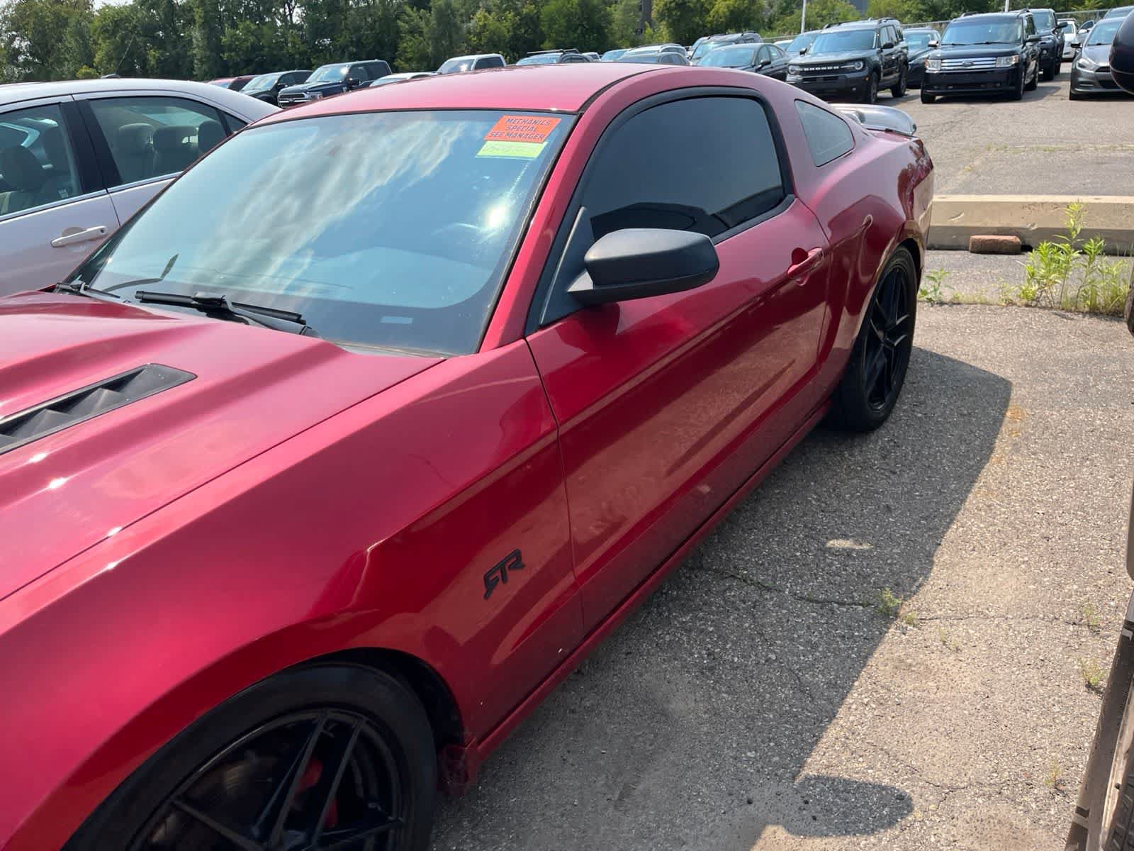 Used 2013 Ford Mustang Coupe RWD image 6