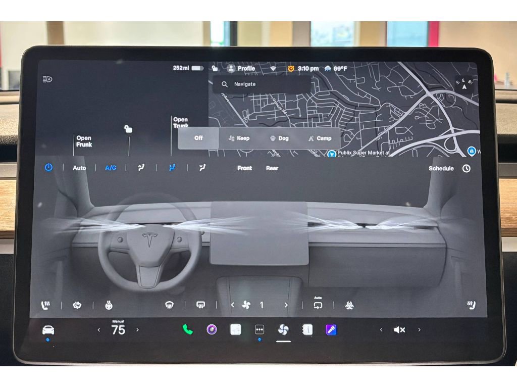 Used 2025 Tesla Model Y Long Range image 31