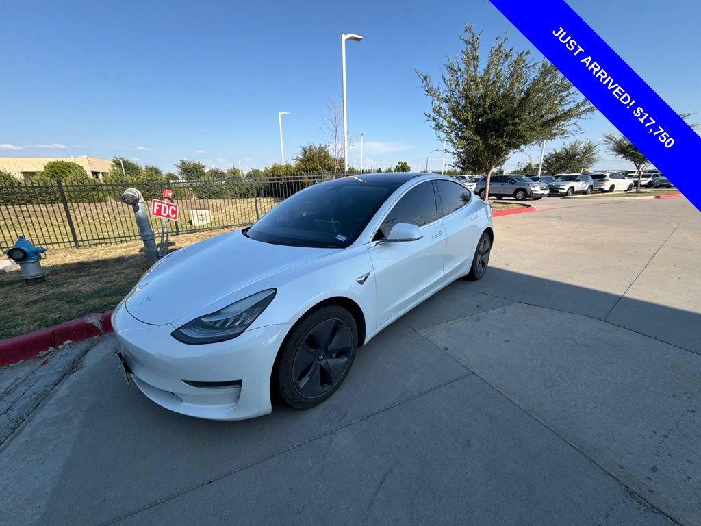 Used 2018 Tesla Model 3 Long Range RWD video 1