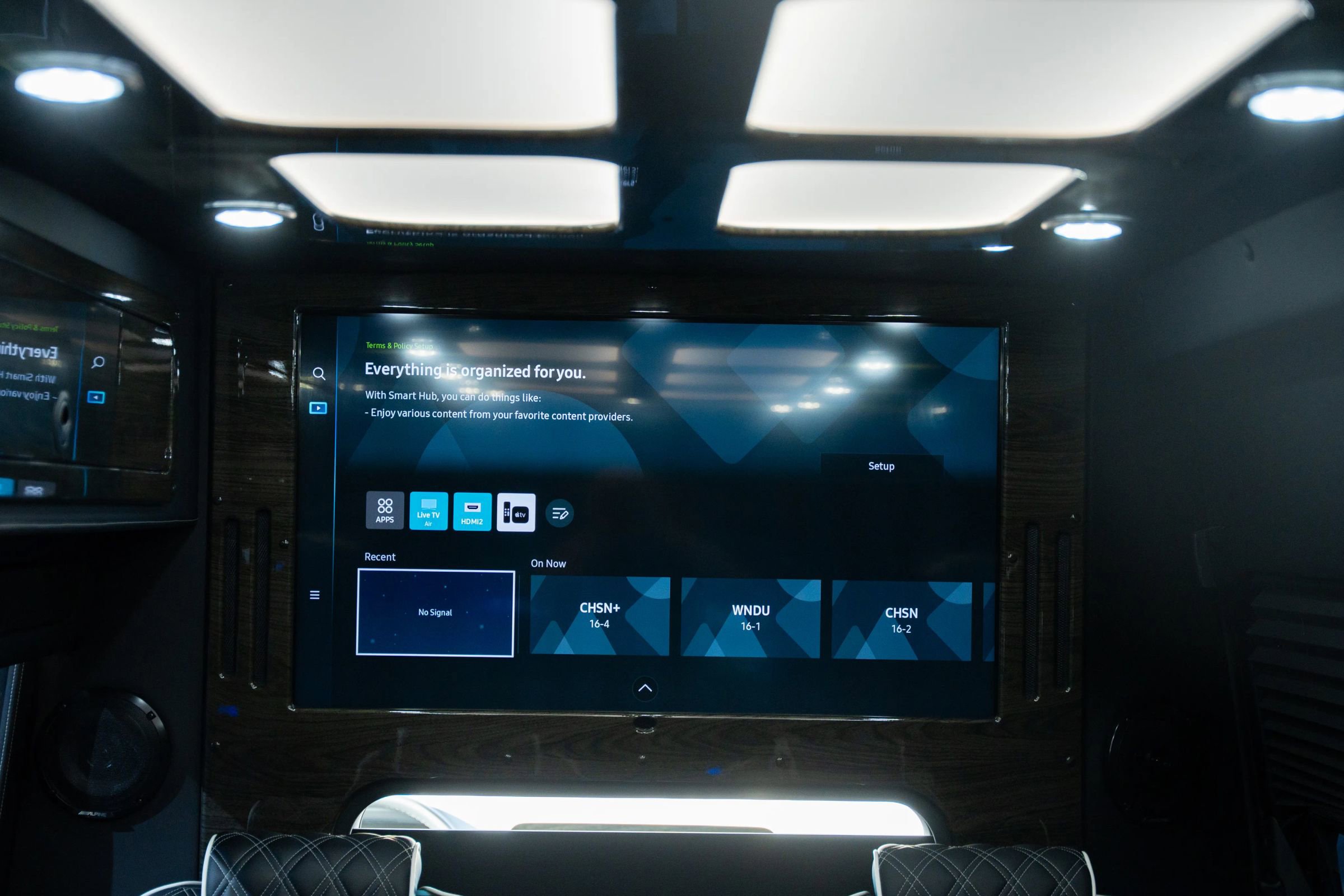 Used 2024 Mercedes-Benz Sprinter 3500 image 25