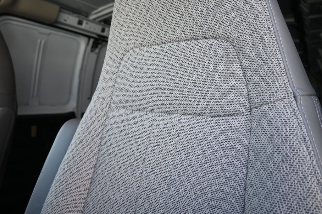New 2026 GMC Savana 3500 Extended RWD image 13