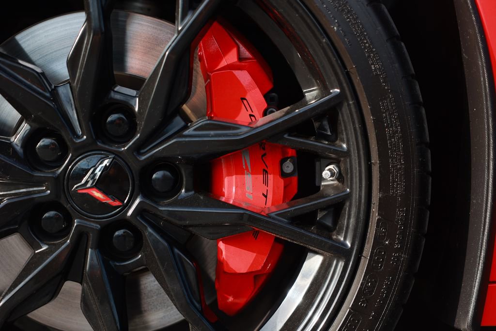 Used 2023 Chevrolet Corvette Stingray Premium Cpe w/ Z51 Performance Package image 13