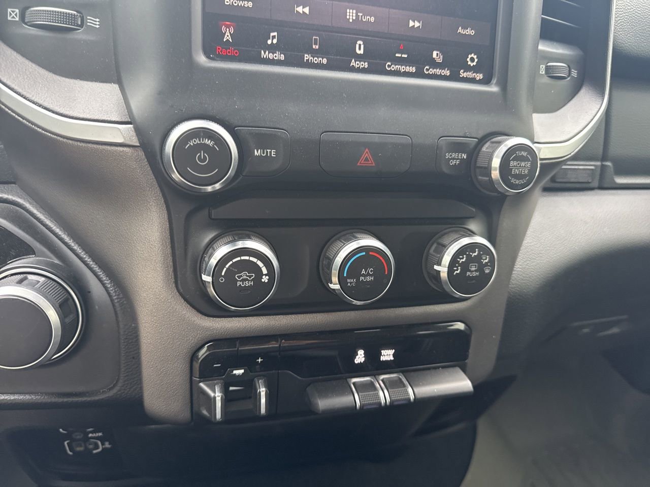 Used 2019 RAM 2500 Lone Star AWD/4WD image 14