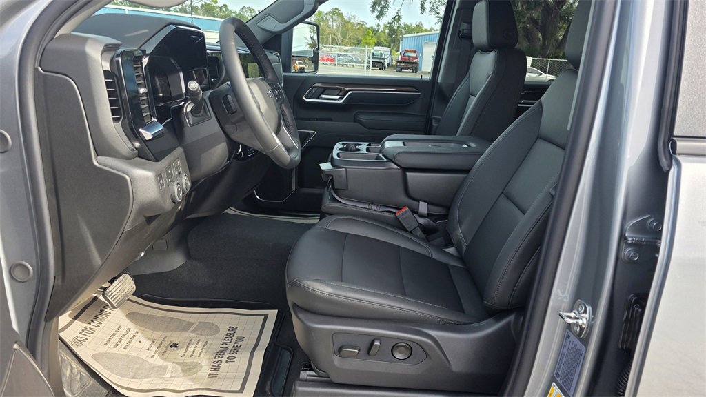 New 2026 Chevrolet Silverado 2500 LT w/ Trail Boss Package image 16