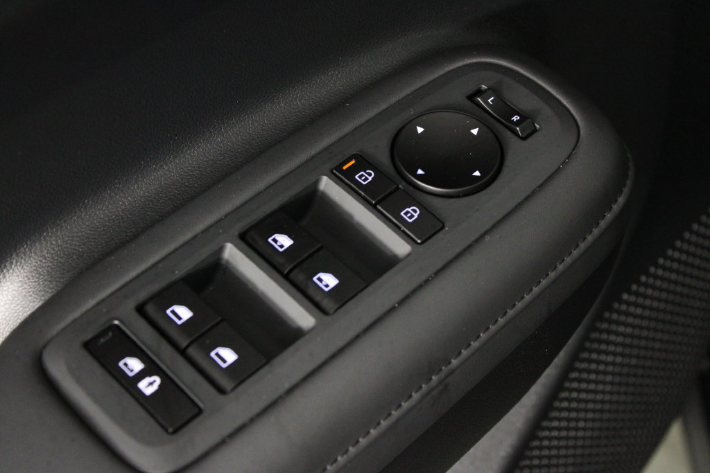 Used 2026 Hyundai Santa Fe SEL FWD image 24