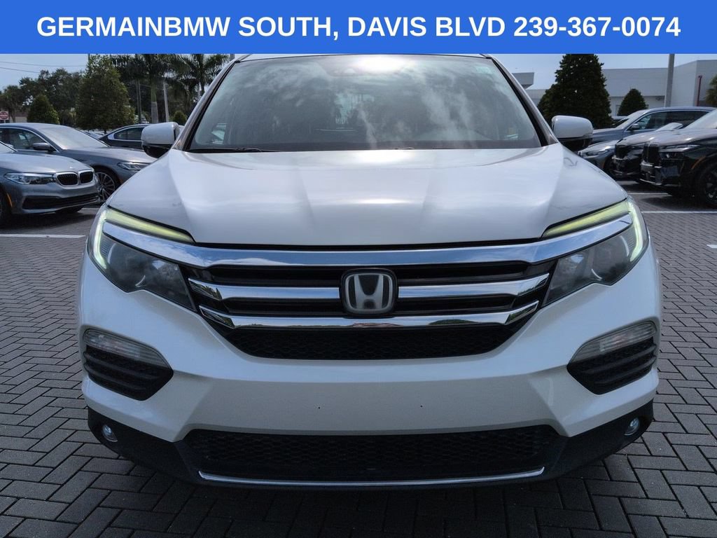 Used 2017 Honda Pilot Elite image 10