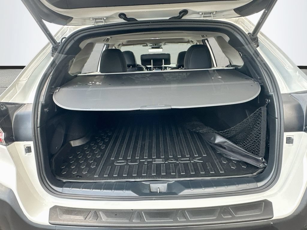 Used 2025 Subaru Outback Touring XT AWD/4WD image 27