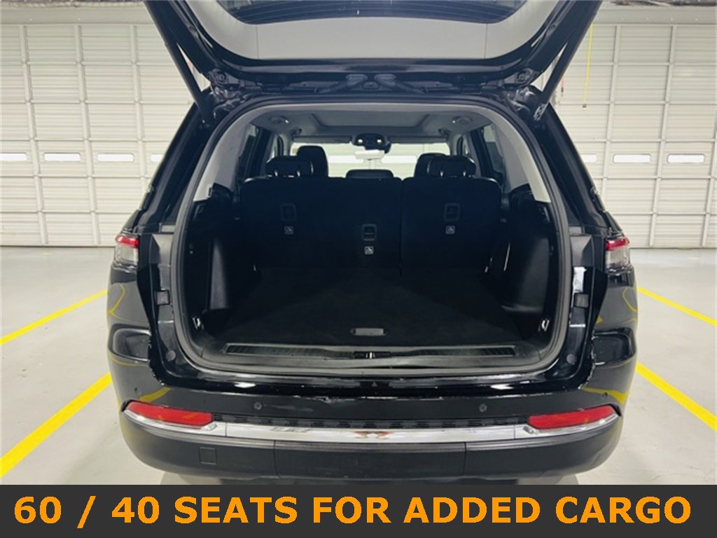 Used 2023 Jeep Grand Cherokee 4WD 4xe w/ Luxury Tech Group II image 14