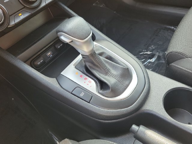 Used 2023 Kia Forte LXS w/ LXS Technology Package FWD image 15