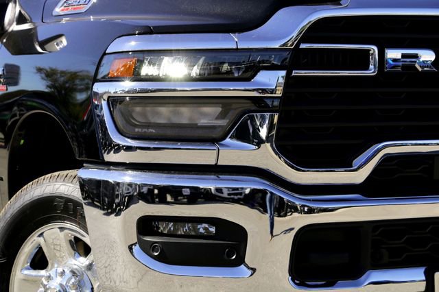 New 2026 RAM 2500 Tradesman image 3