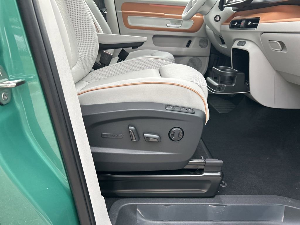 New 2025 Volkswagen ID. Buzz Pro S Plus image 33