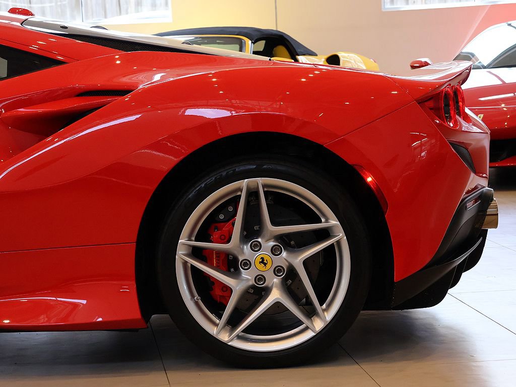 Certified 2021 Ferrari F8 Tributo RWD image 60