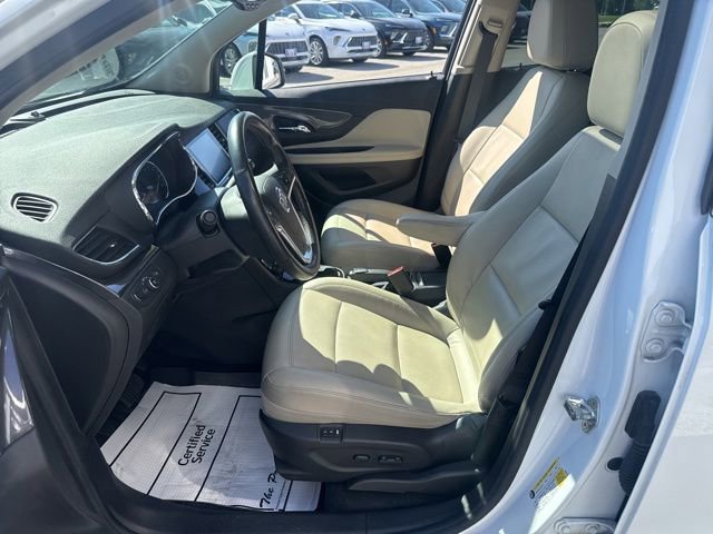 Used 2019 Buick Encore Essence w/ Experience Buick Package AWD/4WD image 14