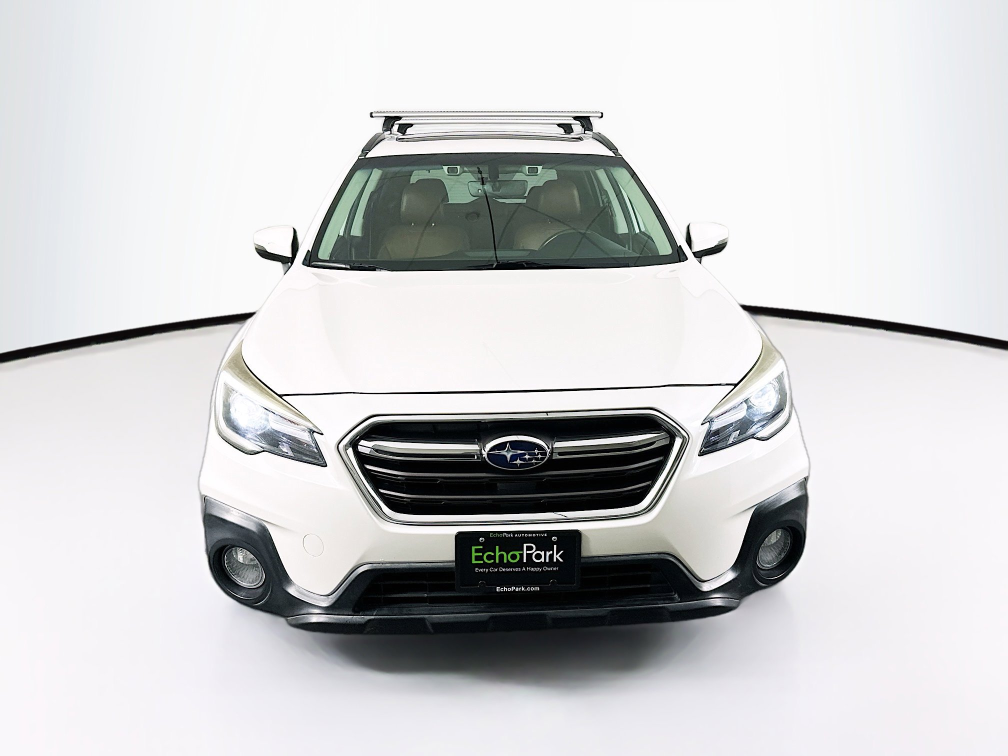 Used 2018 Subaru Outback 3.6R Touring w/ Popular Package #3 image 2