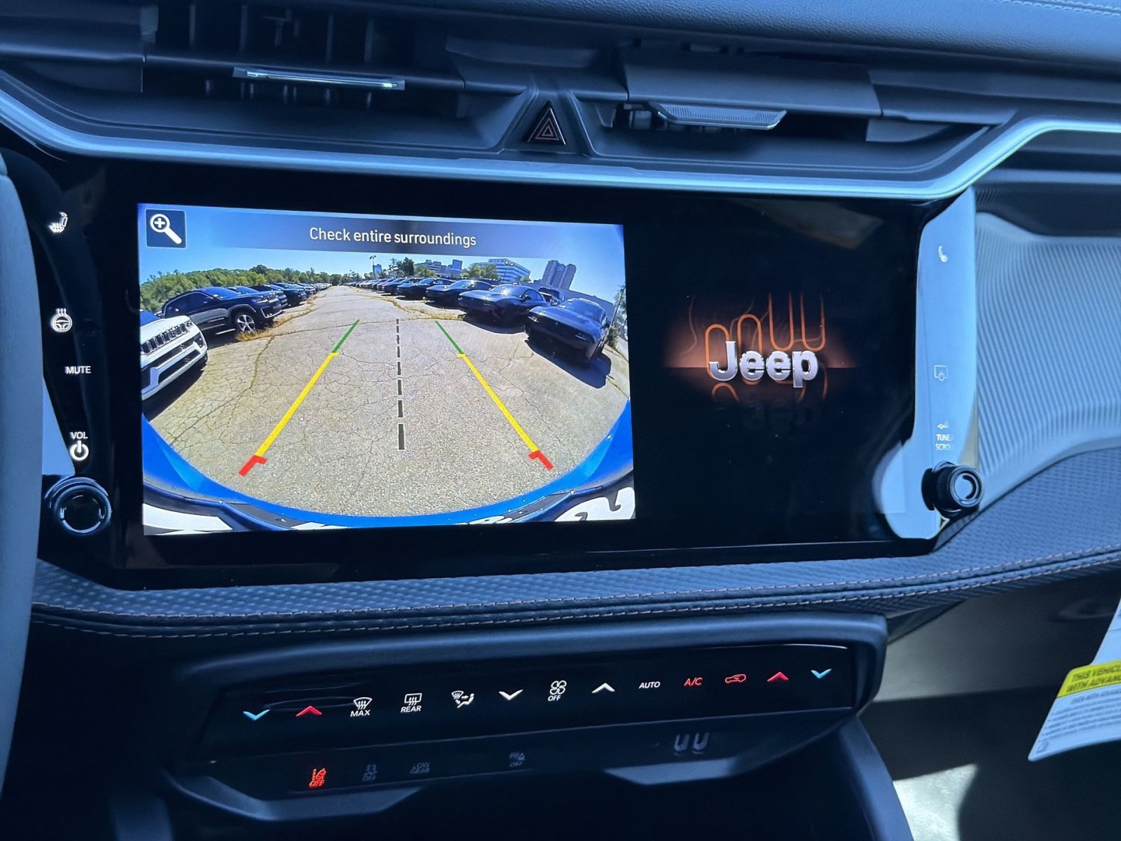 New 2026 Jeep Cherokee Limited AWD/4WD image 19